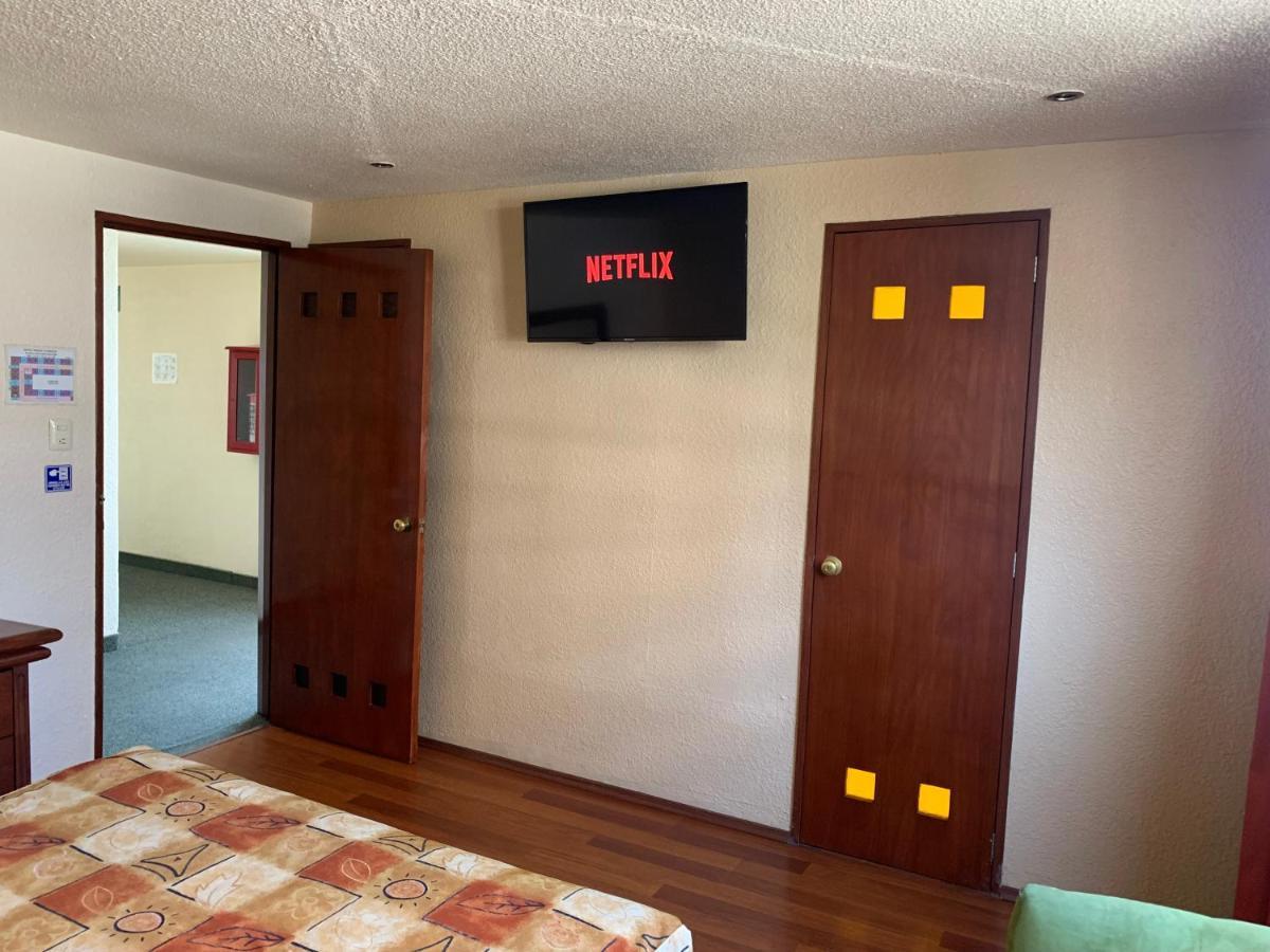 Hotel Prado Floresta Città del Messico Esterno foto