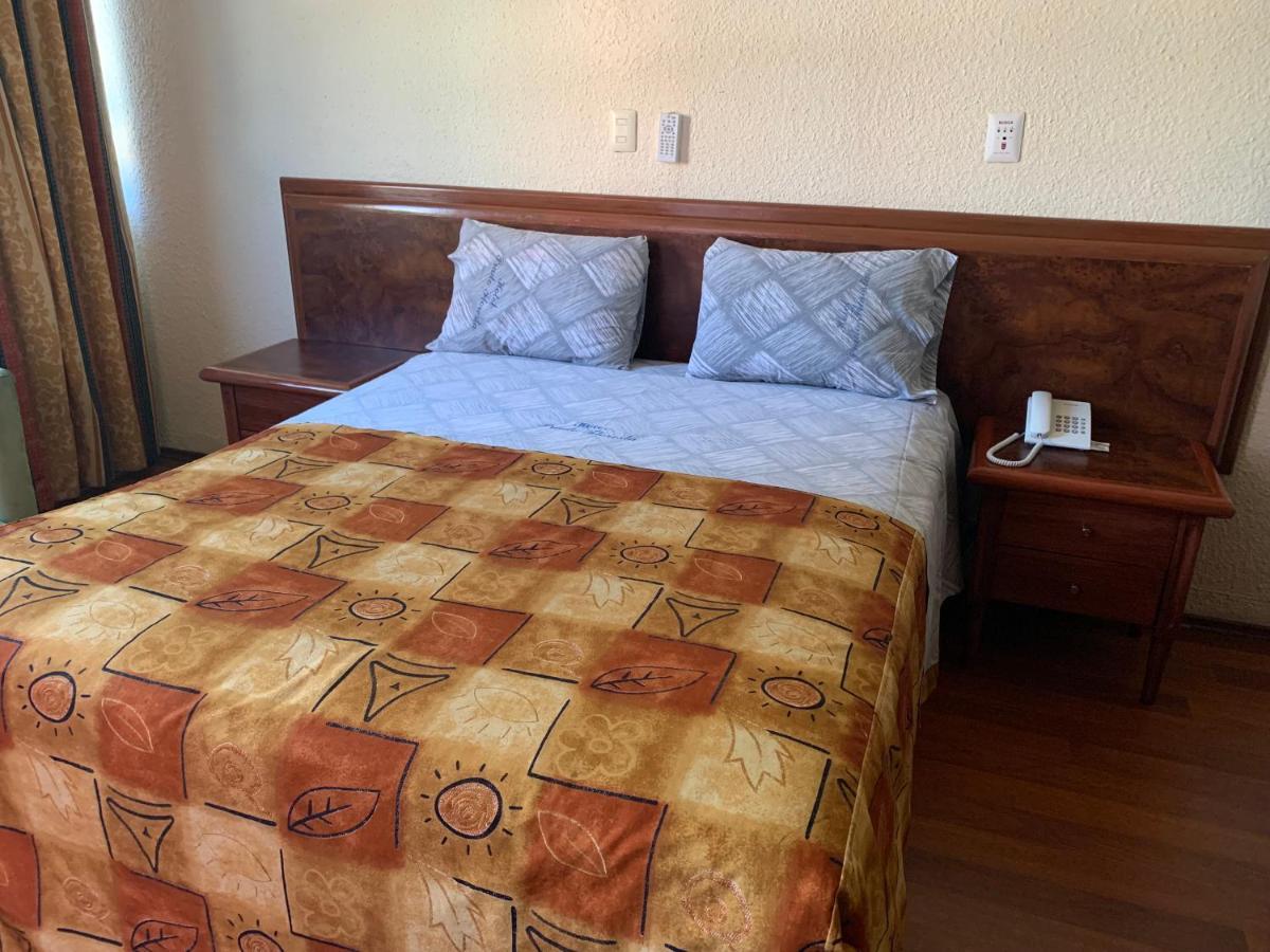 Hotel Prado Floresta Città del Messico Esterno foto